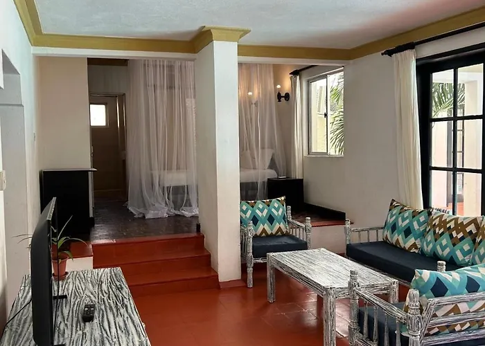 Wayside Beach Apartments