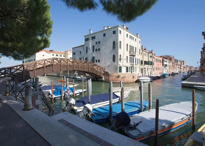 Apartment: Autentico Trilocale, Vista Mozzafiato Sul Canale