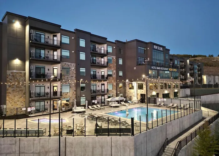 Hotel 4 estrelas: Black Rock Mountain Resort