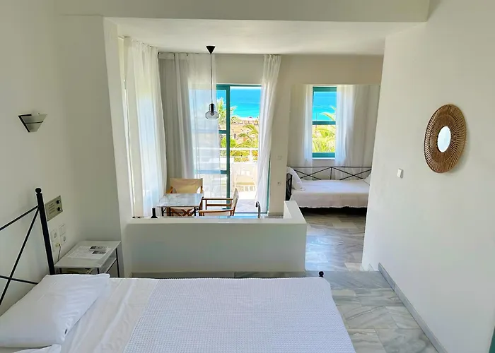 Hotel Plakures