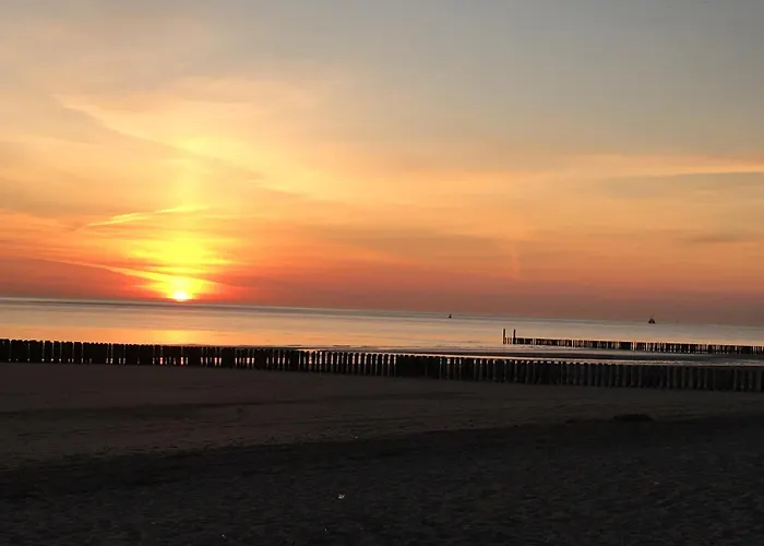 Strandhotel: Ride By The Sea Guesthouse