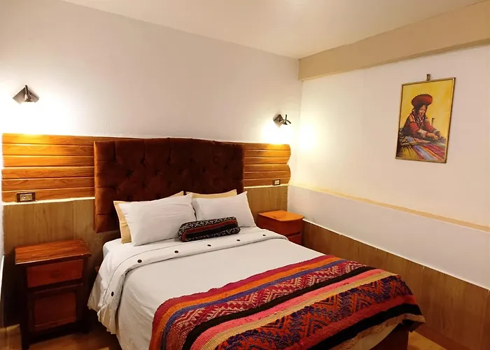 Humantay Lodge Ollantaytambo