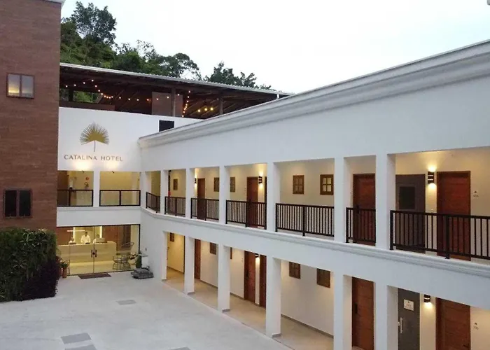 4 star hotel: Catalina Hotel