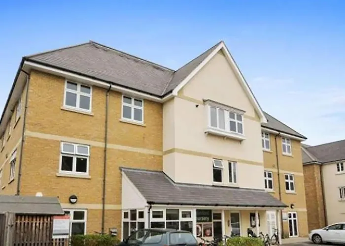 Hotel cerca del colegio: Oxford City Apartment In Jericho Spacious Modern Free Parking, Walk To Bus, Rail And University