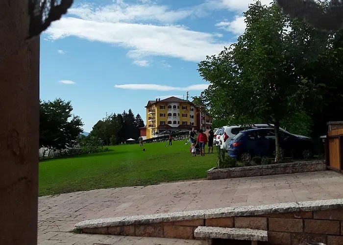 Appartamenti DOLOMITI