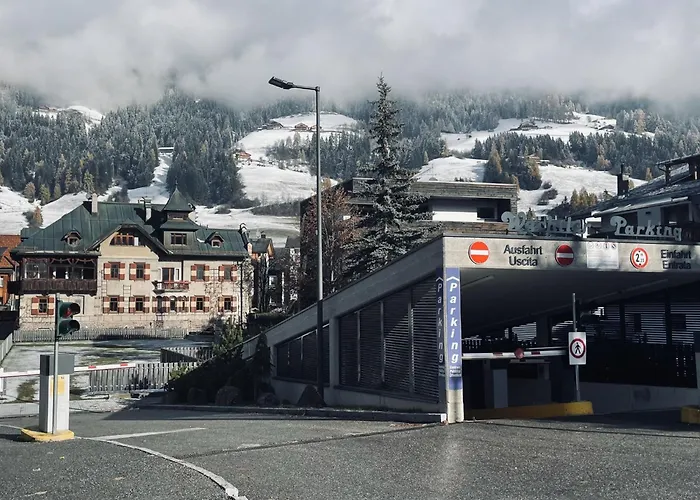 Appartamento : Dolomite Apartments - By Familiaris