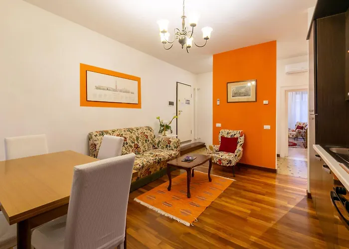 Grimaldi Apartments Cannaregio