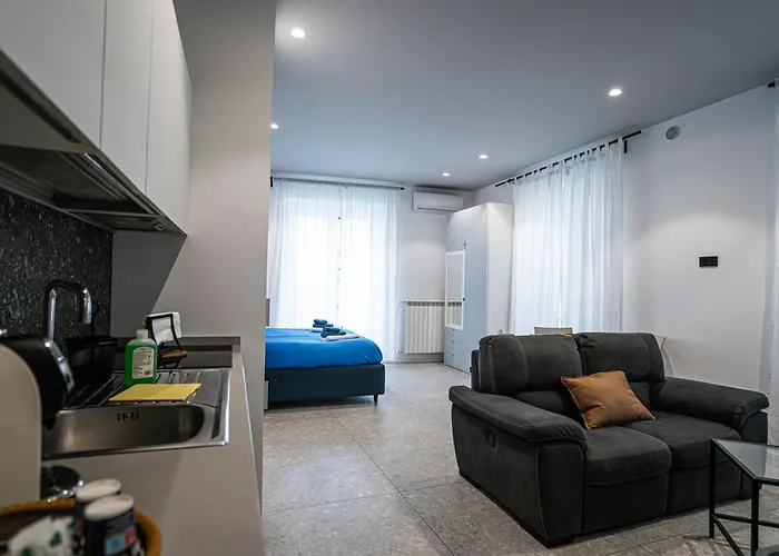 De Luca 6 Apartments - Vinto House Collections