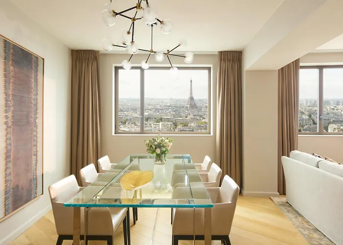 Romantic hotels Hyatt Regency Paris Etoile