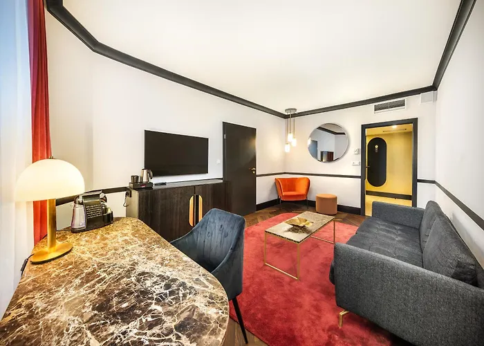 Resort: Diplomat Hotel Prague