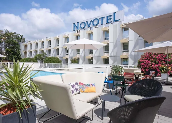 Hotel con piscina: Novotel Narbonne Sud A9/A61
