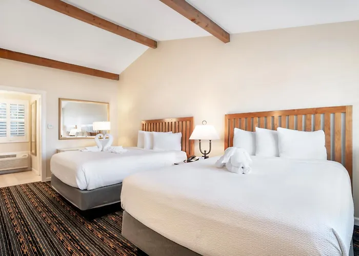 Romantic hotel: The Dana On Mission Bay