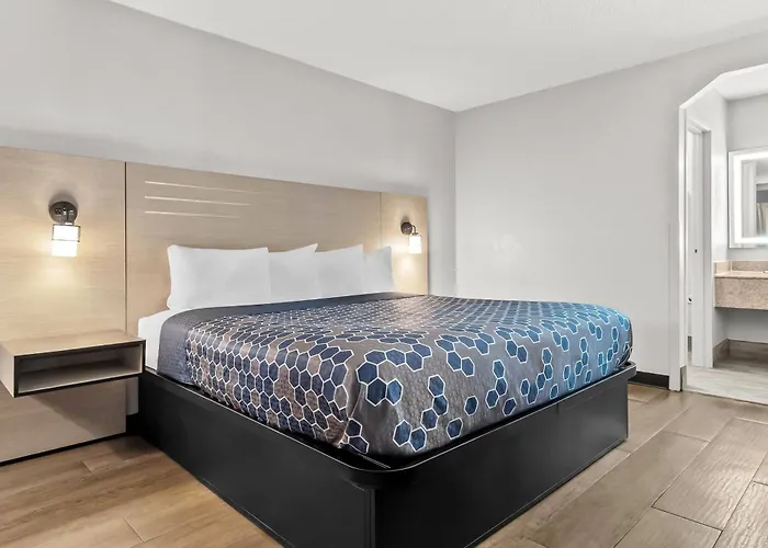 Motel: Rodeway Inn North Charleston - Ashley Phosphate