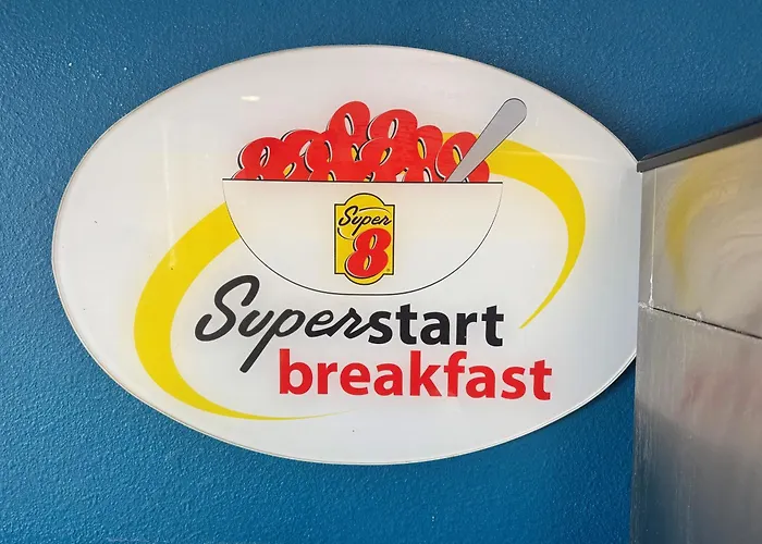 Super 8 By Wyndham Biloxi
