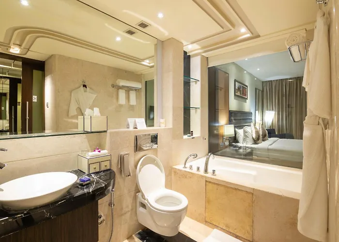 Vivanta Hyderabad, Begumpet