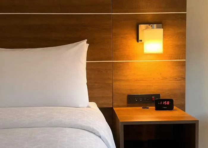 Holiday Inn Express & Suites Charlotte - Ballantyne By Ihg
