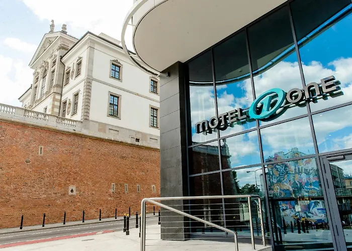 Motel One Warsaw-Chopin