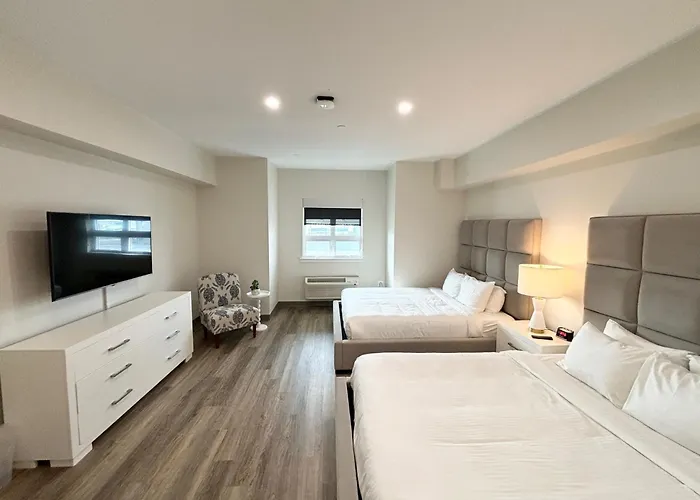 Seaport Suites