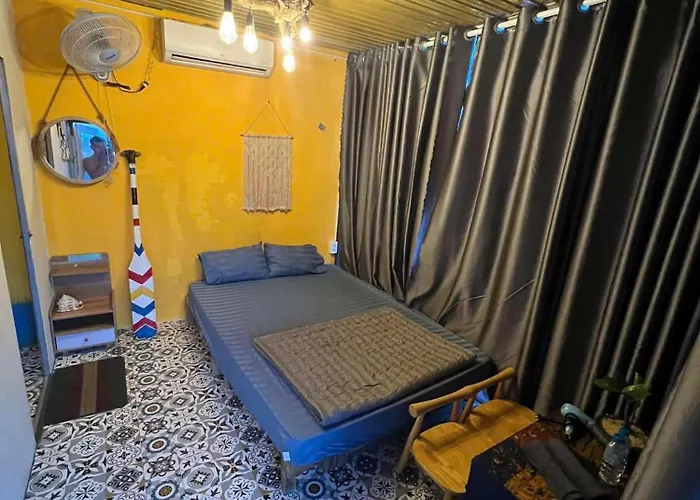 Cá Mặn Homestay