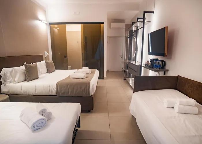 Cicerone'S Luxury Suites