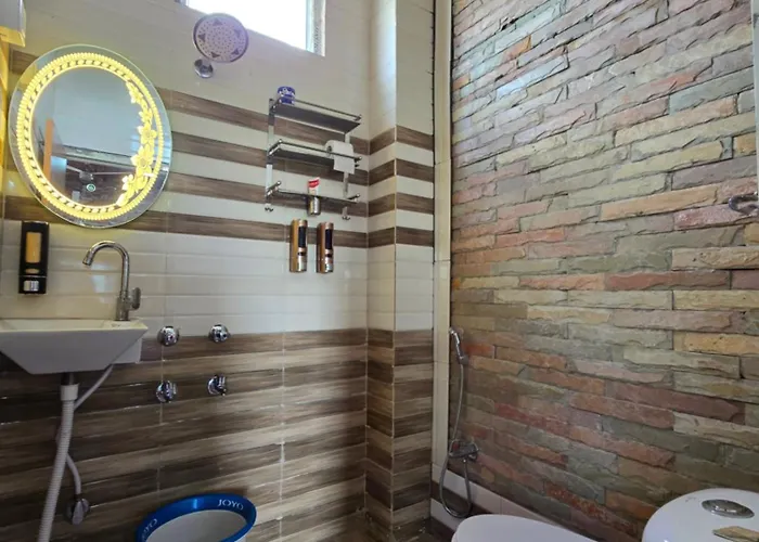 Barla'S Home Stay - Luxury Studio Room