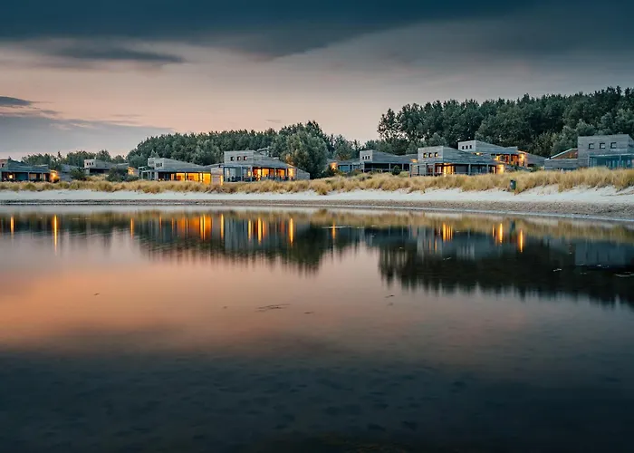 Beach Resort Punt West