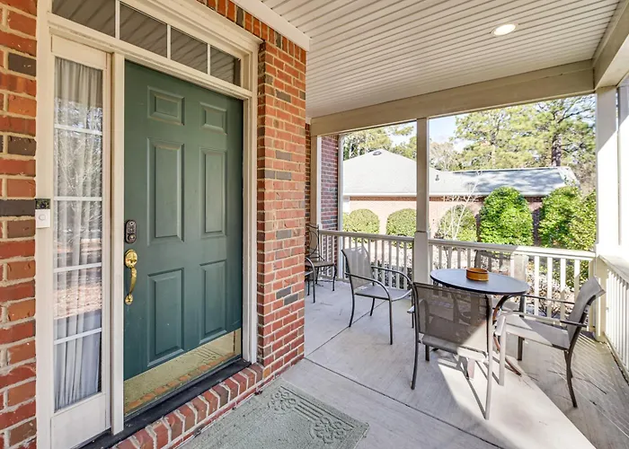 2 Mi To Pinehurst Resort: Spacious Golf Getaway!