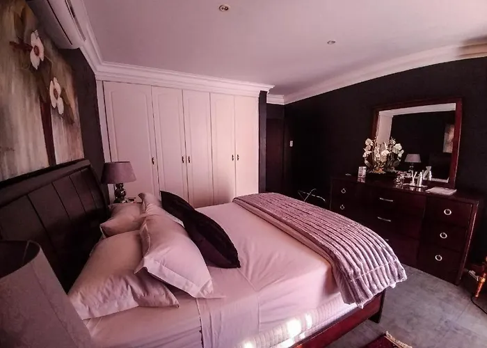 Casadeross Guest House