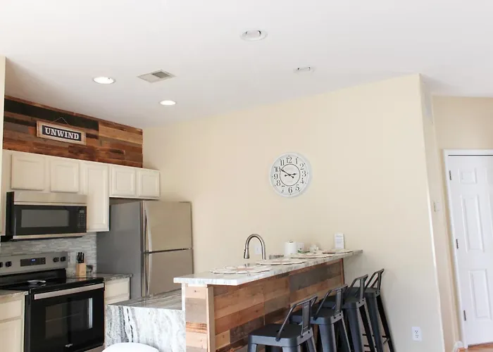 Royal Jr. Suite