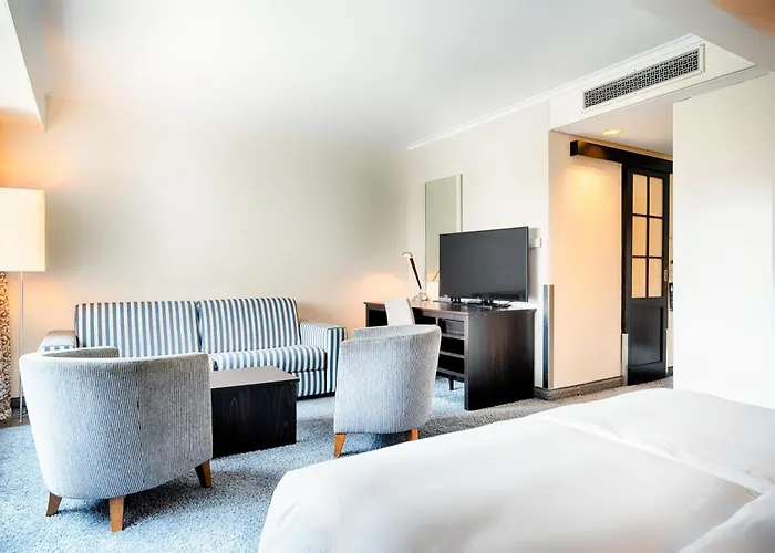 Strandhotel: Radisson Blu Senator Hotel, Lübeck