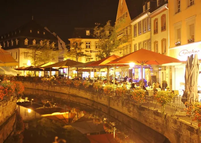 Hotel nahe College: Hotel am Markt