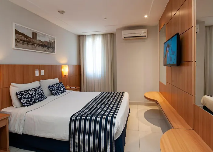 Hotel with pool: Hotel Atlantico Rio
