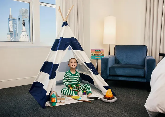 Loews Philadelphia Hotel