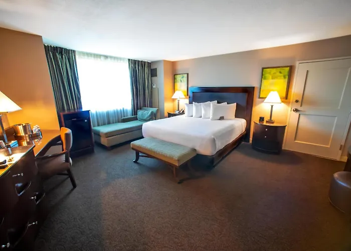 Boutique hotel only: Gold Strike Casino Resort