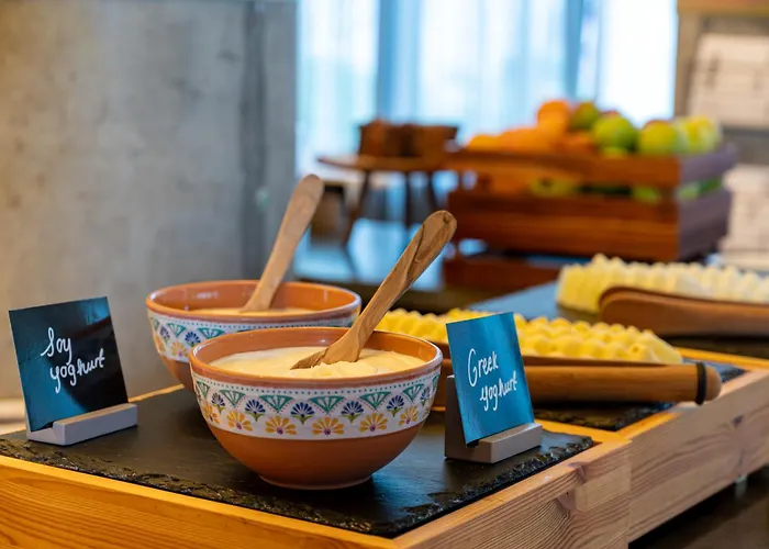 Bermonds Locke, Tower Bridge