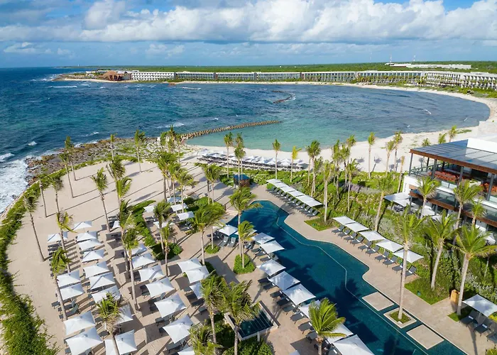 Luxury hotel only: Hilton Tulum Riviera Maya All-Inclusive Resort