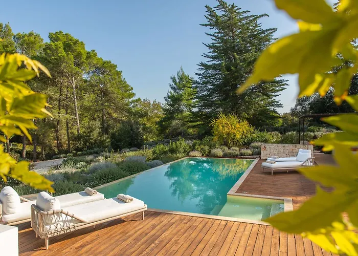 Hotel Con Piscina Dimora Dei Semplici