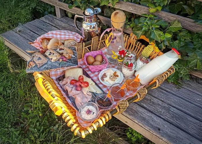 Ferienwohnung Marienkaefer Rueckzugsort Inmitten Der Natur Mit Bergblick