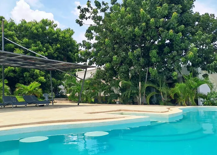 Cave Diani Holiday Apartments