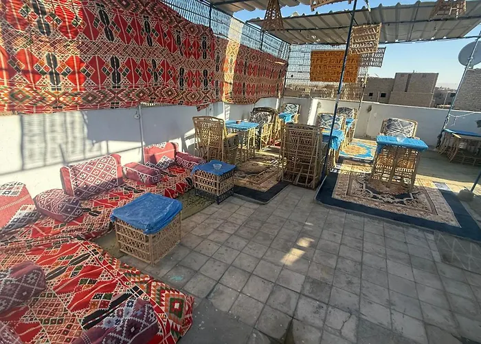 Grand Square Hostel Luxor