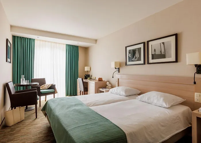 Hotel Aazaert by WP Hotels