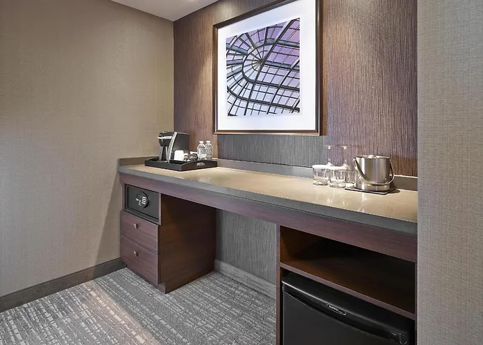 Doubletree By Hilton West Edmonton
