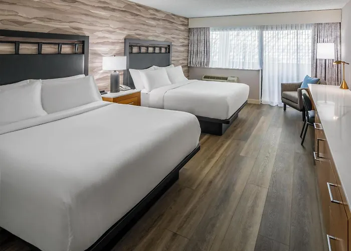 3 star hotel: Doubletree By Hilton Rochester