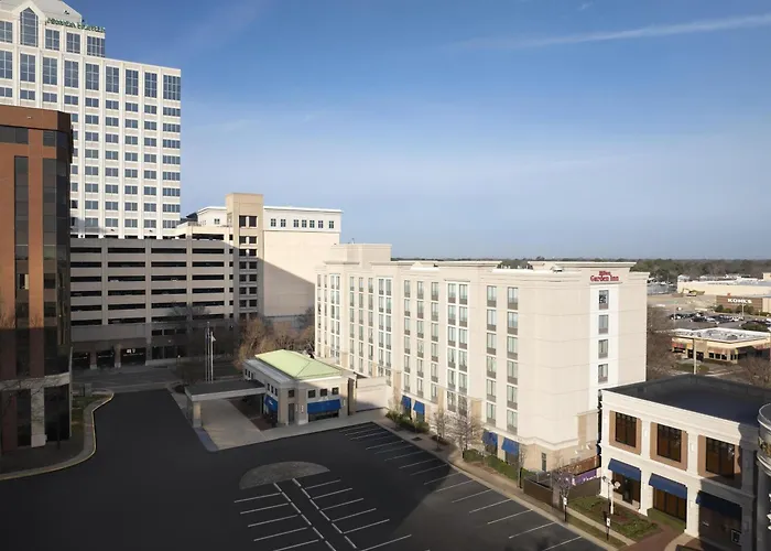 Golf hotel: Hilton Garden Inn Virginia Beach Town Center