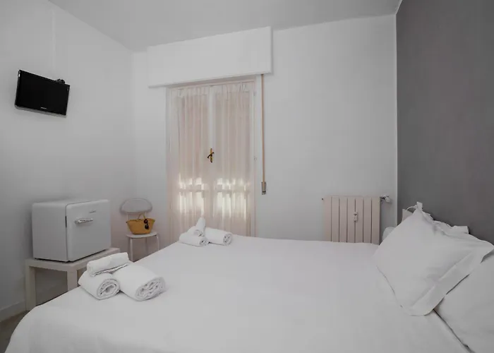 Hotel sulla spiaggia: Hotel Bacco Rooms&Breakfast