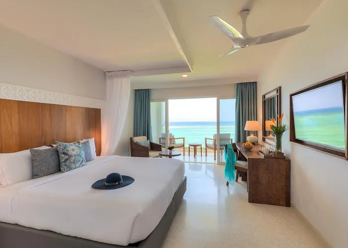 Hotel suites Diamonds Leisure Beach & Golf