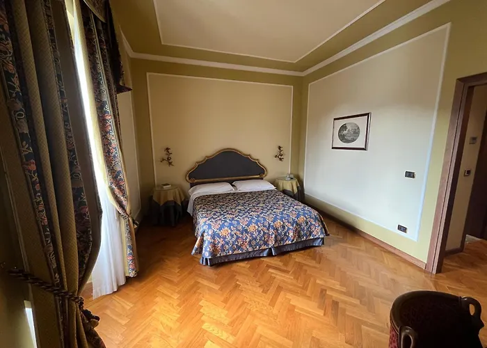 Hotel di lusso: Park Hotel Villa Potenziani