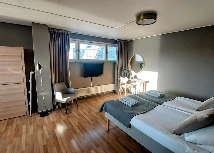 Hotel Bishops Arms Mora