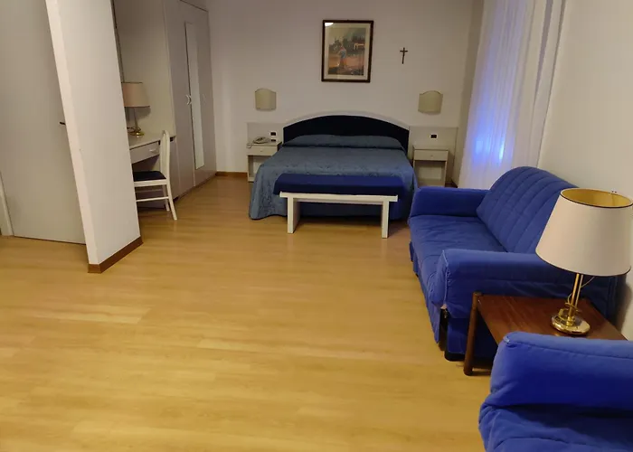 Hotel con golf: Hotel Panoramic