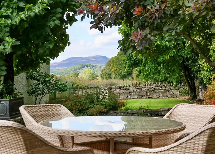 Spacious Cottage - Walk To Crieff